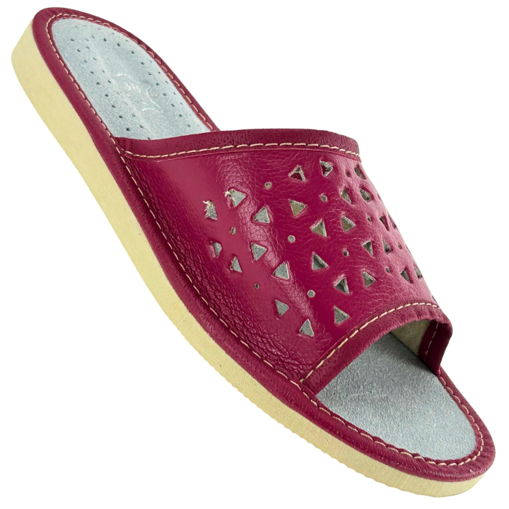 Pantofle damskie skórkowe Wygodne laczki domowe góralskie- numer 471