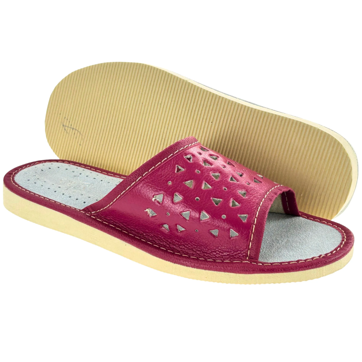 Pantofle damskie skórkowe Wygodne laczki domowe góralskie- numer 471