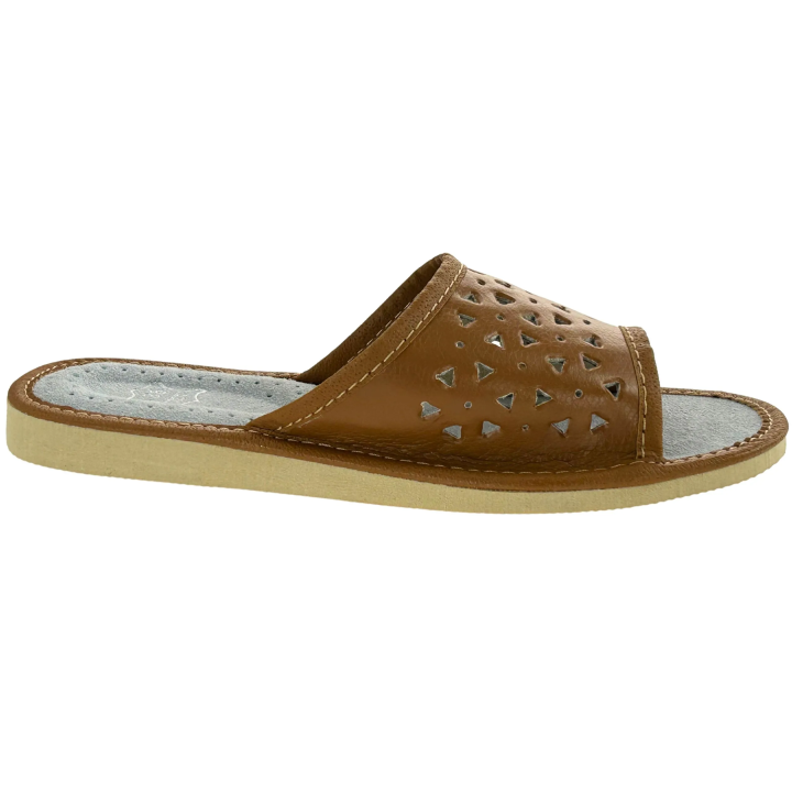 Brązowe skórzane kapcie, pantofle domowe damskie, kolorowe kapcie domowe - numer 294