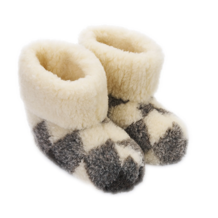 Bambosze wełniane góralskie w kratkę, ciepłe kapcie wełniane w kratę - numer 303